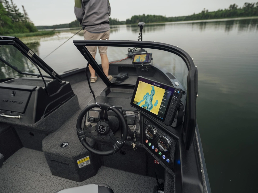 2027 Crestliner 1850 Fish Hawk Wt Jumpseat alt