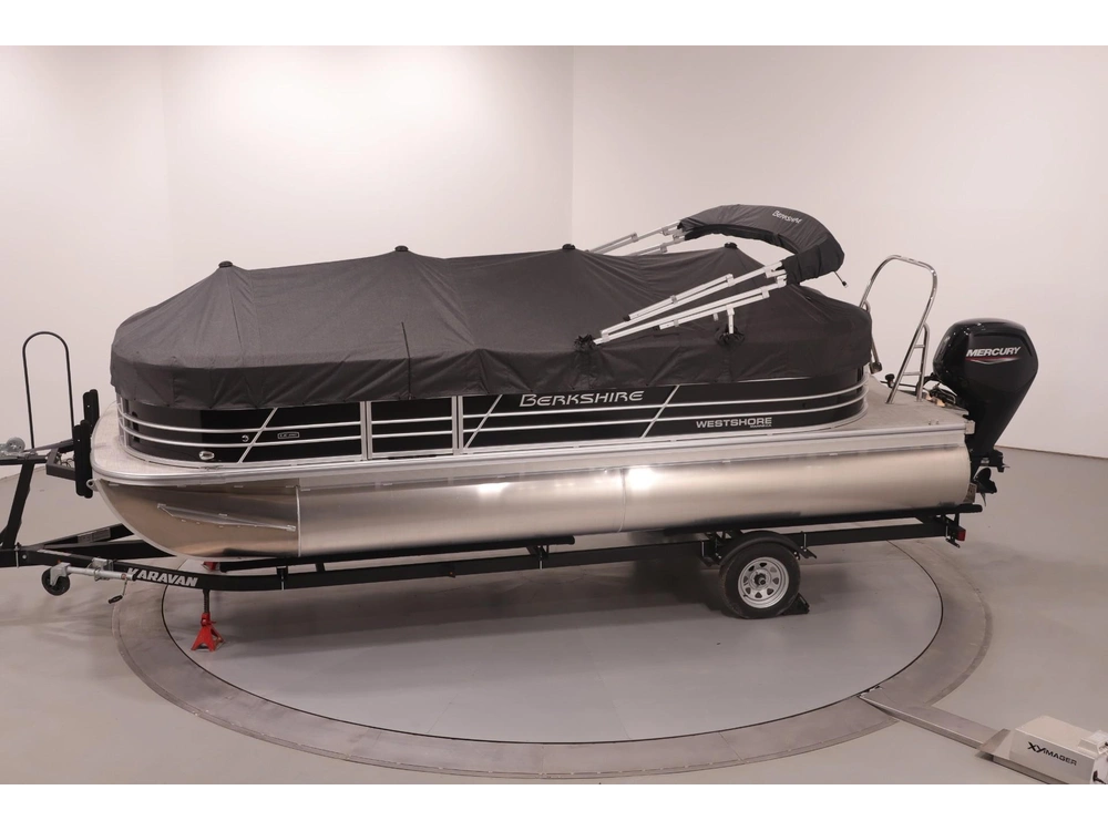 2023 Berkshire 22' Radius Pontoon W/ 90hp - Easy Financing alt