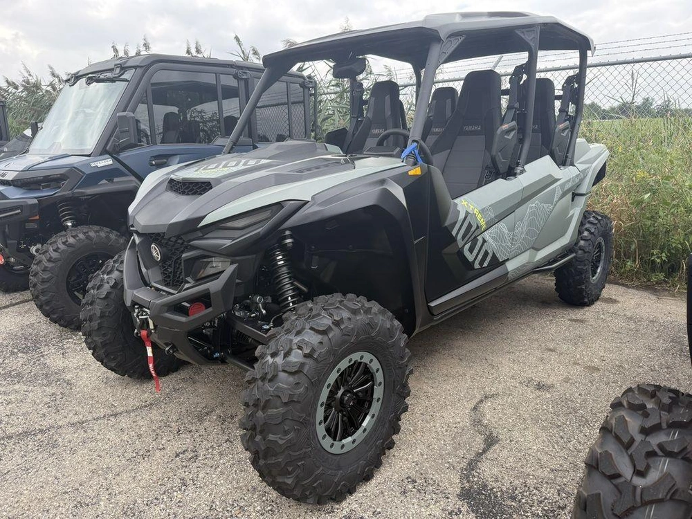 2026 Yamaha Wolverine Rmax4 1000 Xt-r