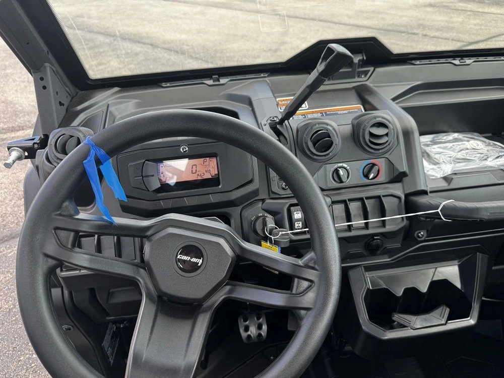 2026 Can-am Defender Dps Cab Hd9 Compass Green