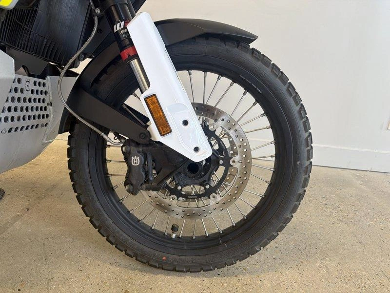 2024 Husqvarna Norden 901
