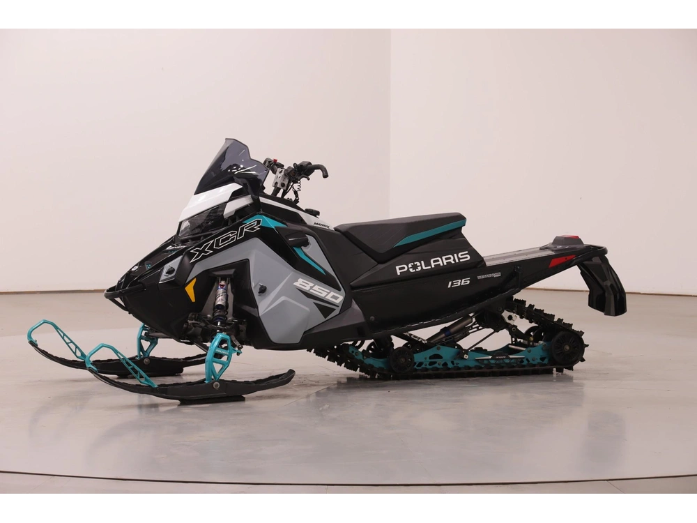 2024 Polaris 850 Indy Xcr 136 alt