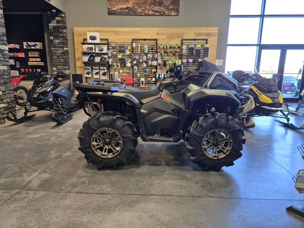 2027 Can-am Outlander Xmr 1000r Loft Green Satin