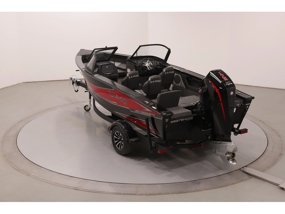 2026 Lund Boat Co 1875 Crossover Xs alt
