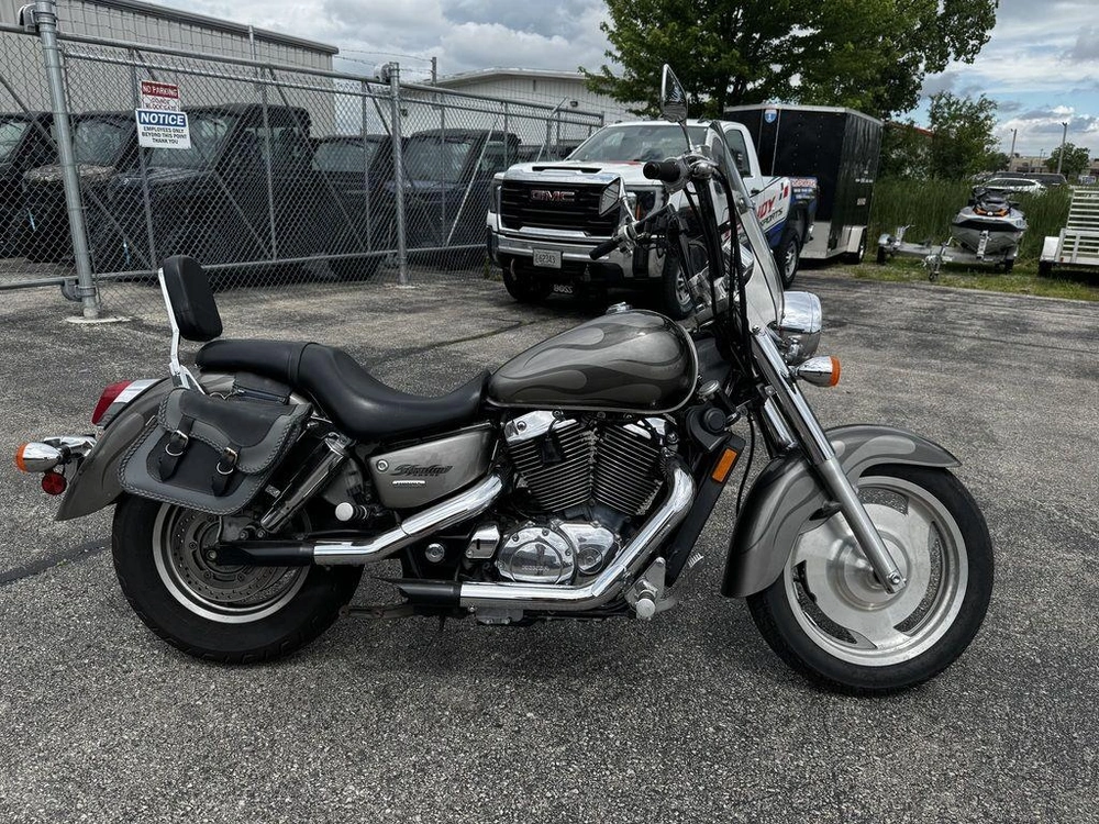 2006 Honda Shadow® Sabre™