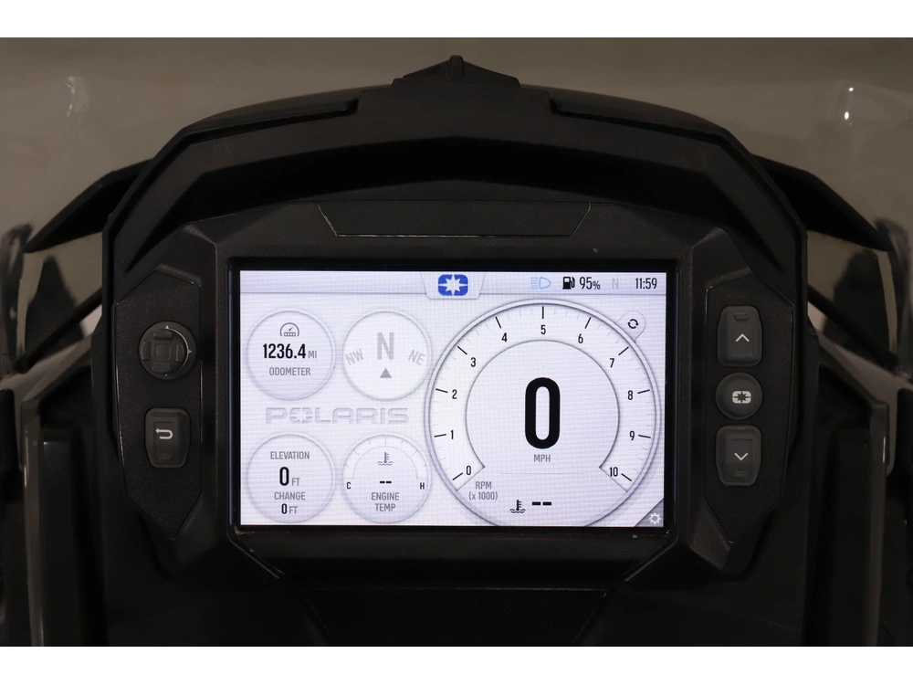 2024 Polaris 650 Indy Adventure 137 alt