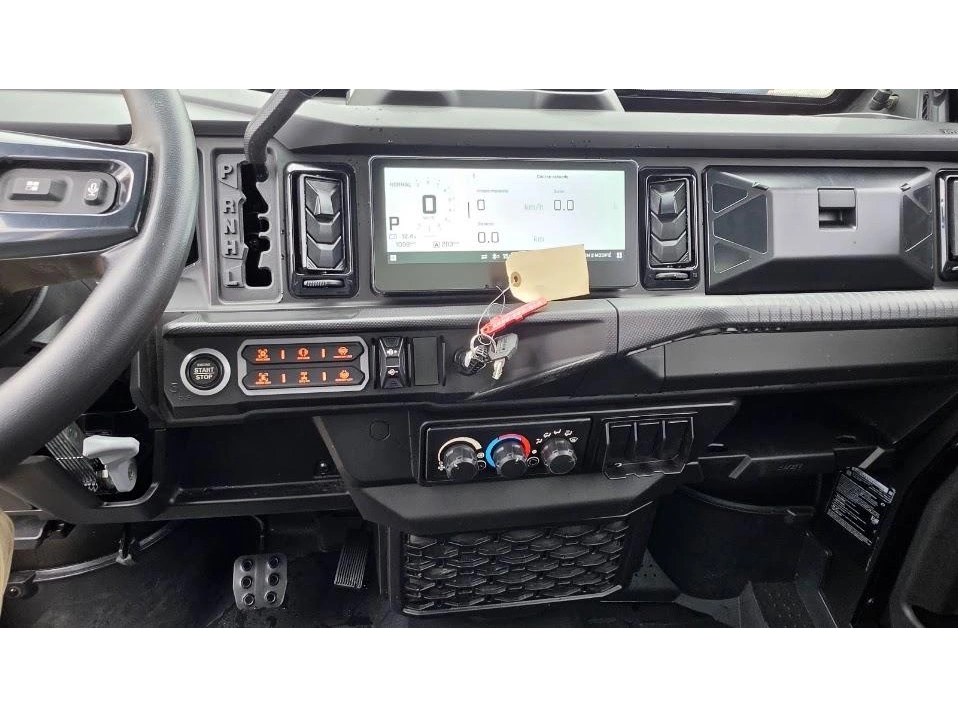 Can-am Defender Limited Hd11 Limited 2026 alt