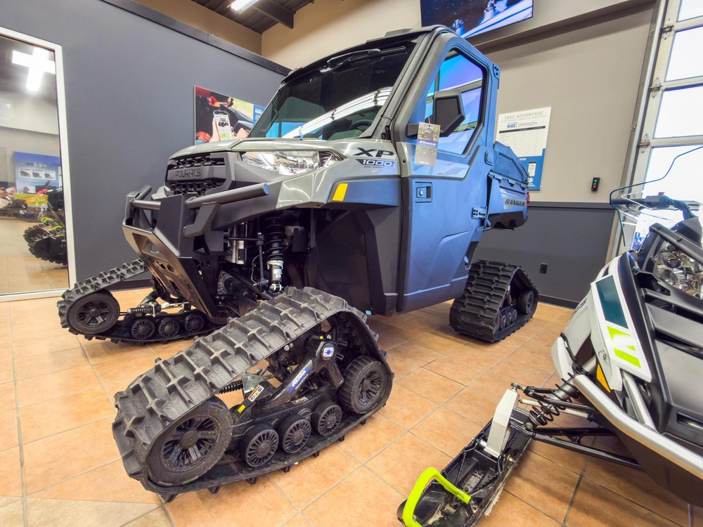 2027 Polaris Ranger Xp 1000 Cab alt