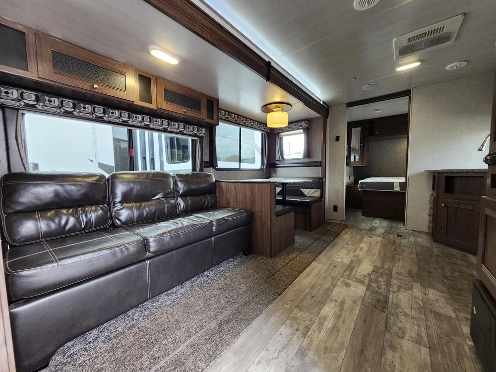 Heartland Rv Pioneer 271 Rb 2018