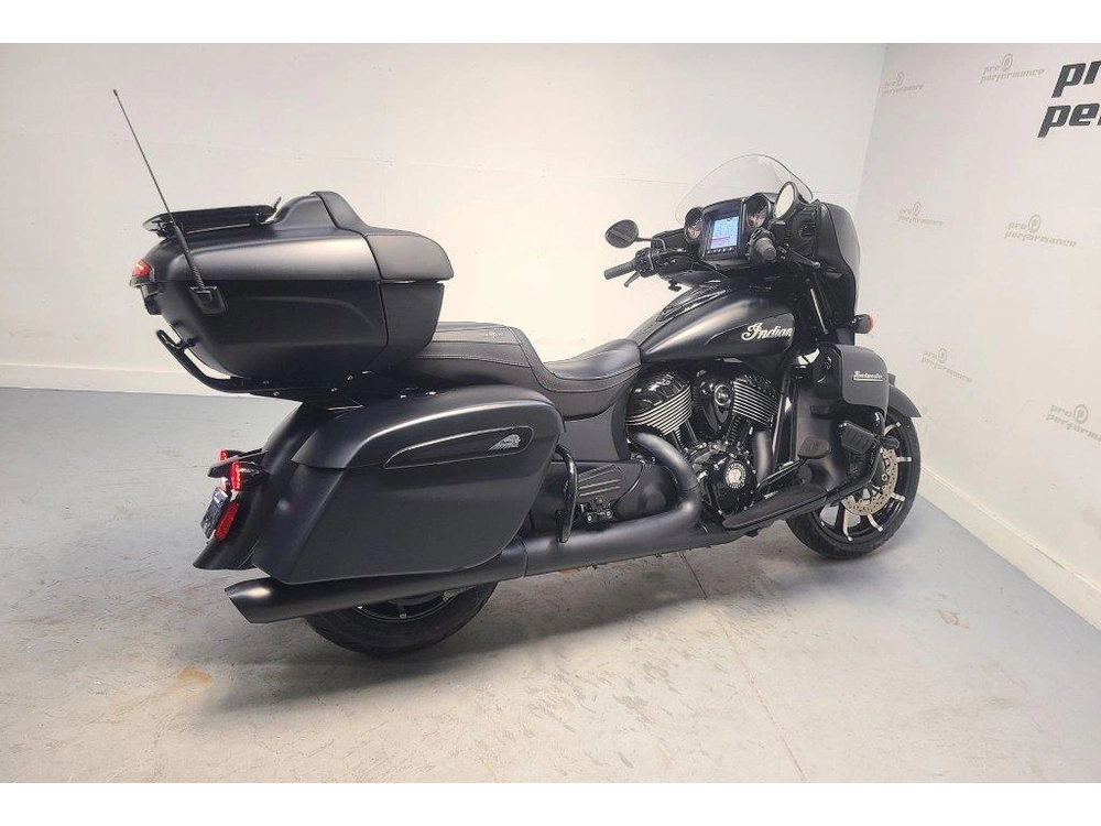 2023 Indian Motorcycle Roadmaster Dark Hors alt