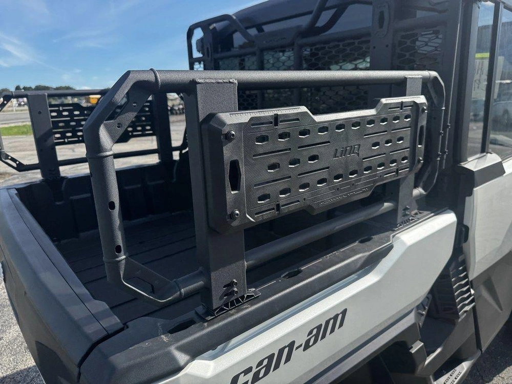 2027 Can-am Defender Xu Limited Hd11