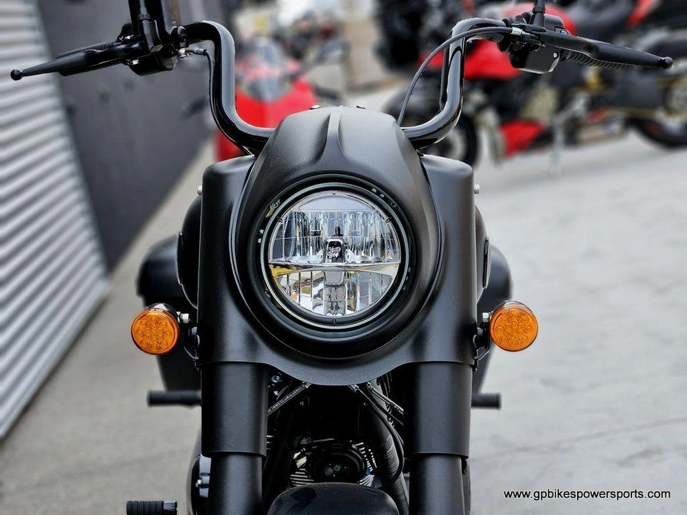 2026 Indian Motorcycle Springfield ® Dark Horse® Black Smoke
