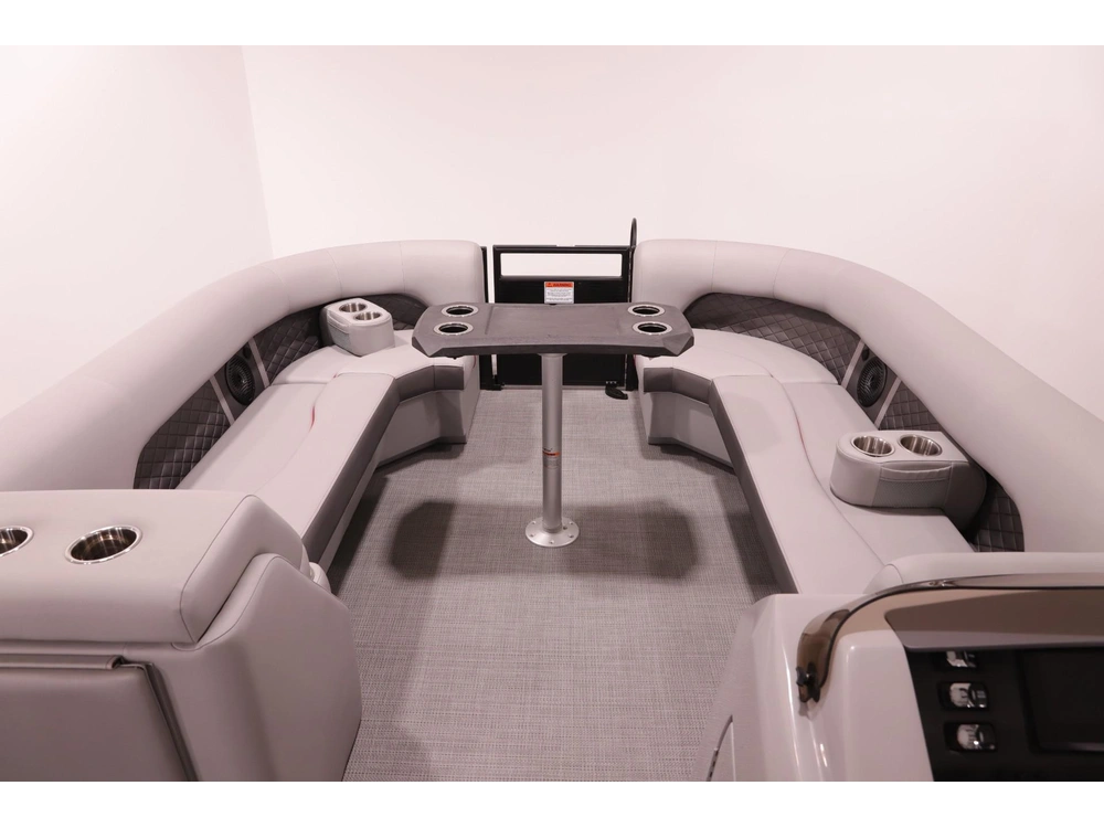 2024 Other 26l Stern Radius Top Deck With Slide alt
