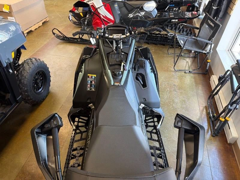 Polaris 850 Titan Adv Ultmt 1.5 2026 alt