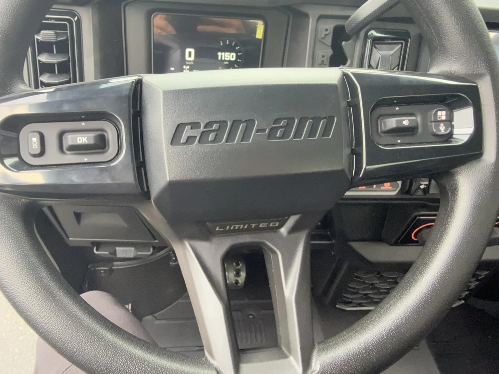 2027 Can-am Defender Limited Cab Hd11 alt