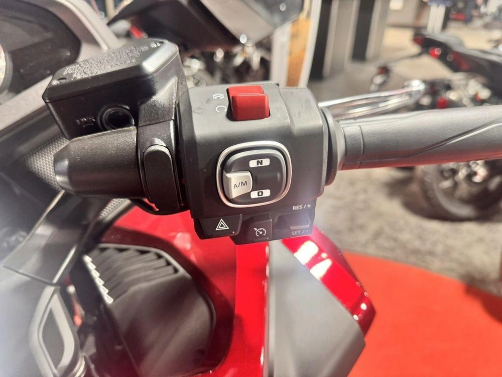 2026 Honda Gold Wing Tour Automatic Dct