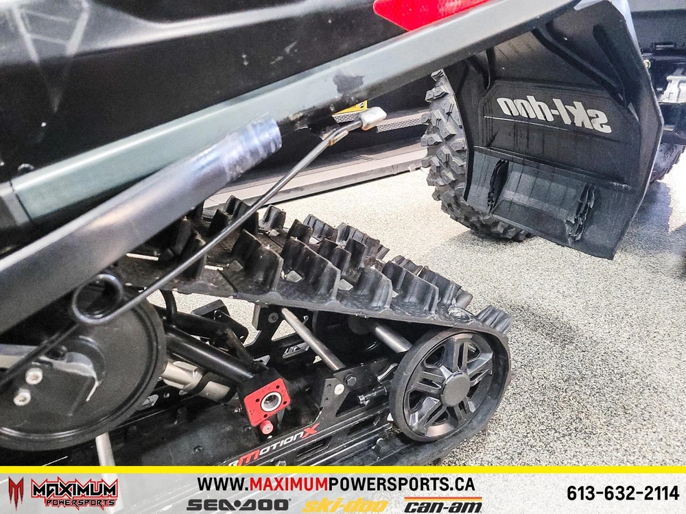 2023 Ski-doo Renegade Xrs Turbo 900 R