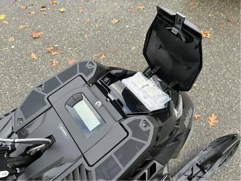 2025 Ski-Doo SUMMIT ADR W/ EDGE PKG 165" 850 ETEC