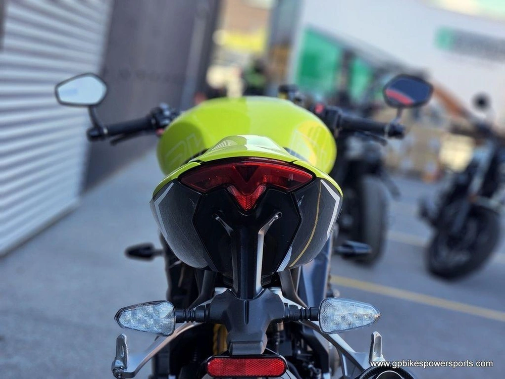 2026 Triumph Speed Triple 1200 Rx