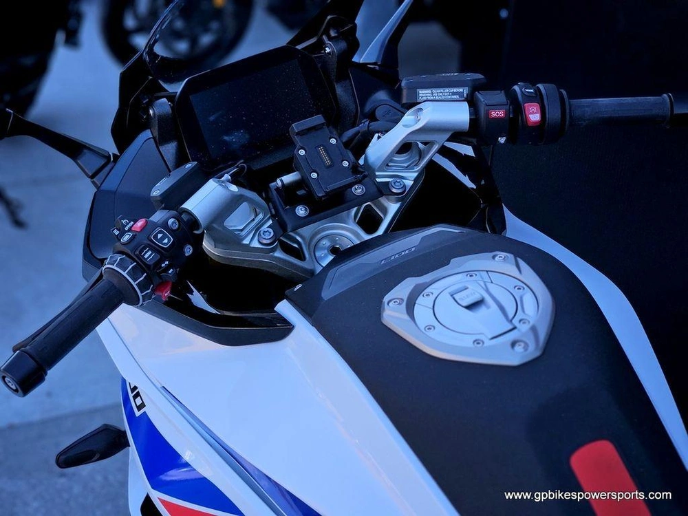 2026 Bmw R 1300 Rs Performance