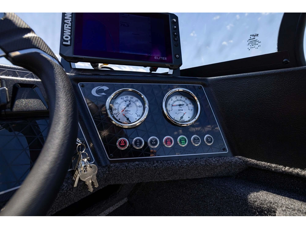 2027 Crestliner 1750 Fish Hawk Wt Jumpseat alt