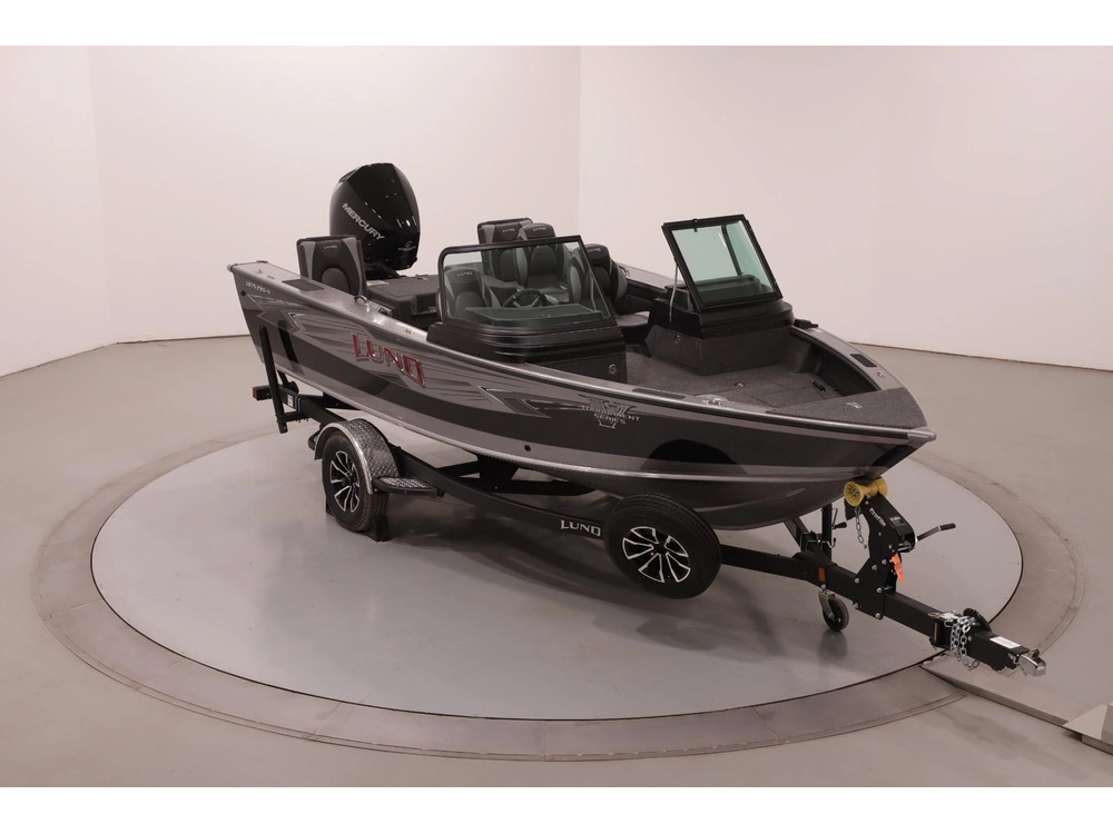 2026 Lund Boat Co 1875 Pro V Sport alt