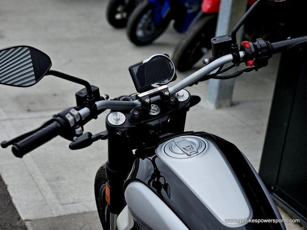 2024 Ducati Scrambler Icon Black Demo