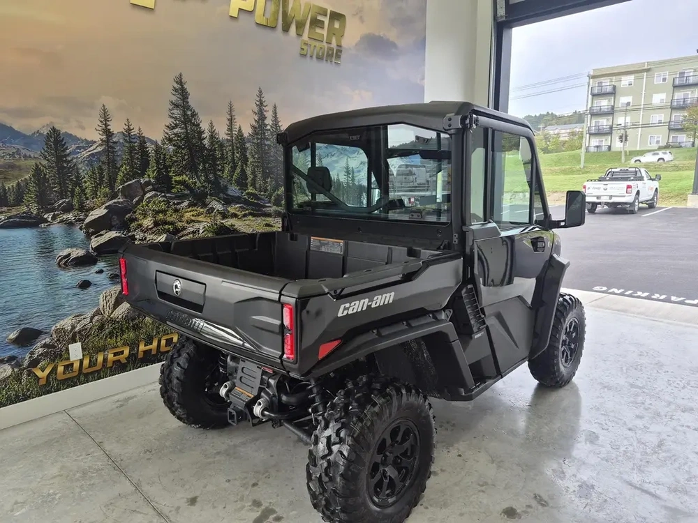 2026 Can-am Defender Xt Cab Hd11
