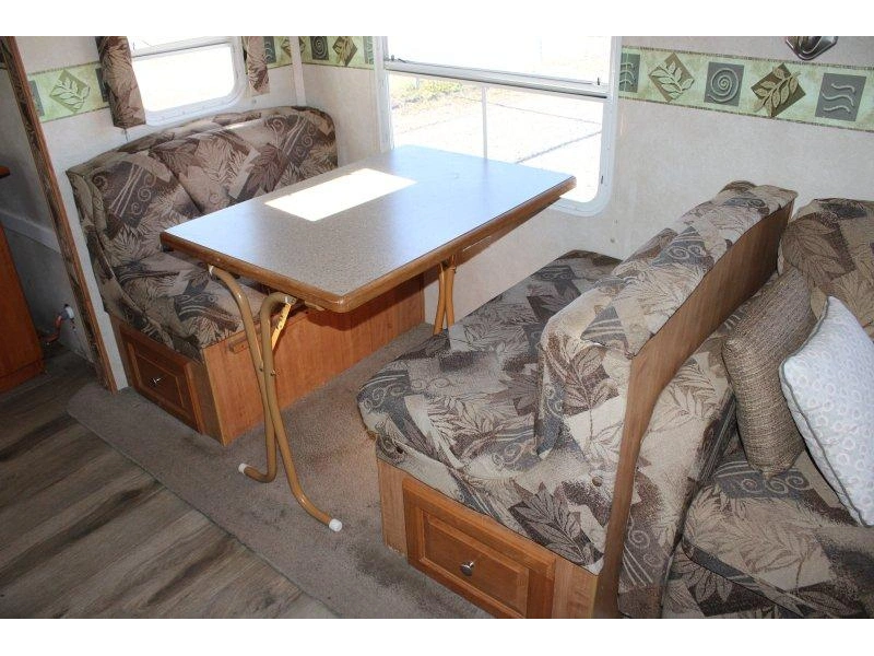 2009 Forest River Flagstaff 8528bhss alt