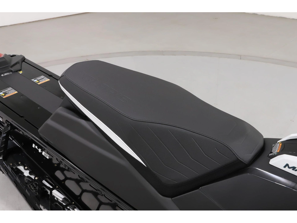 2026 Polaris 850 Switchback Assault 146 - 1.35 Cobra Track alt