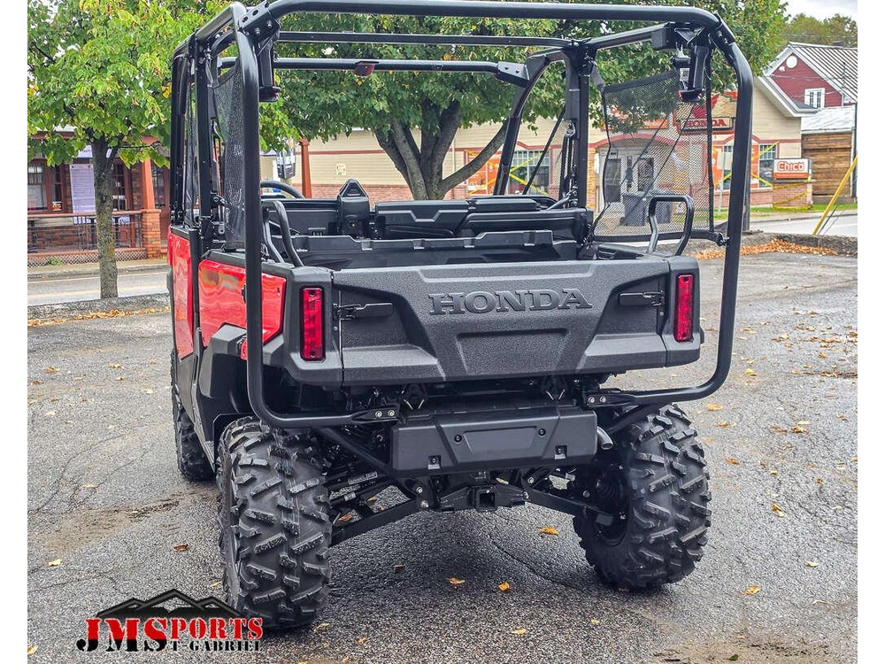 2026 Honda Pioneer 1000-5p