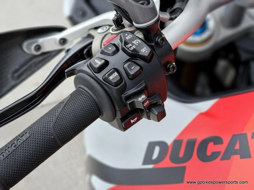 2024 Ducati Multistrada V4 Rs