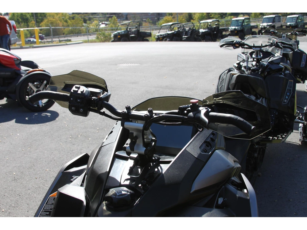 2023 Ski-doo Renegade Xrs 850 Etec W. Smart Shox And 10.25 Touchscreen alt