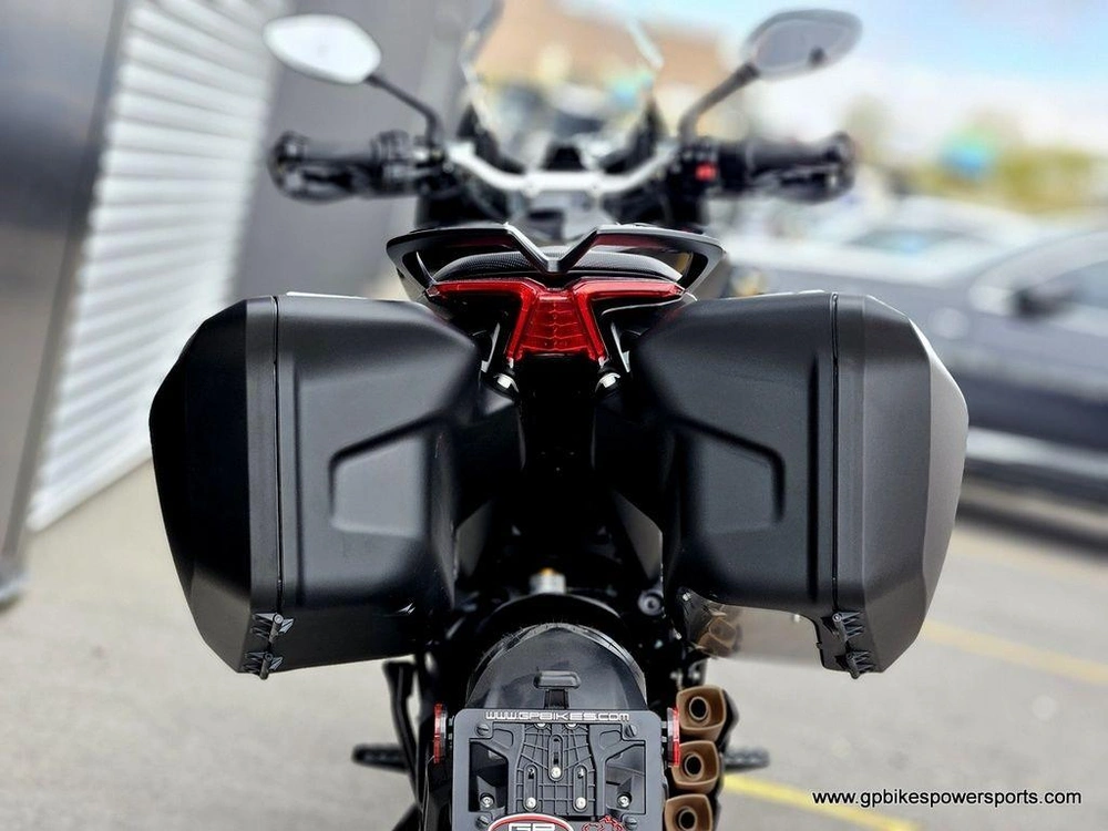 2023 Mv Agusta Turismo Veloce Lusso Scs