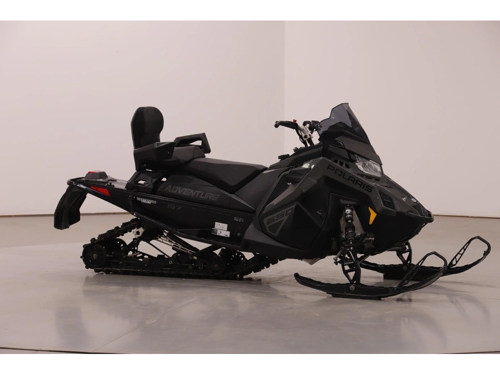 2024 Polaris 650 Indy Adventure 137 alt
