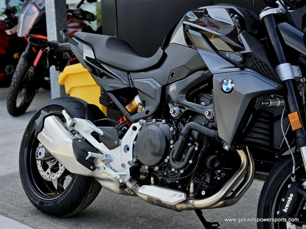 2026 Bmw F 900 R Triple Black