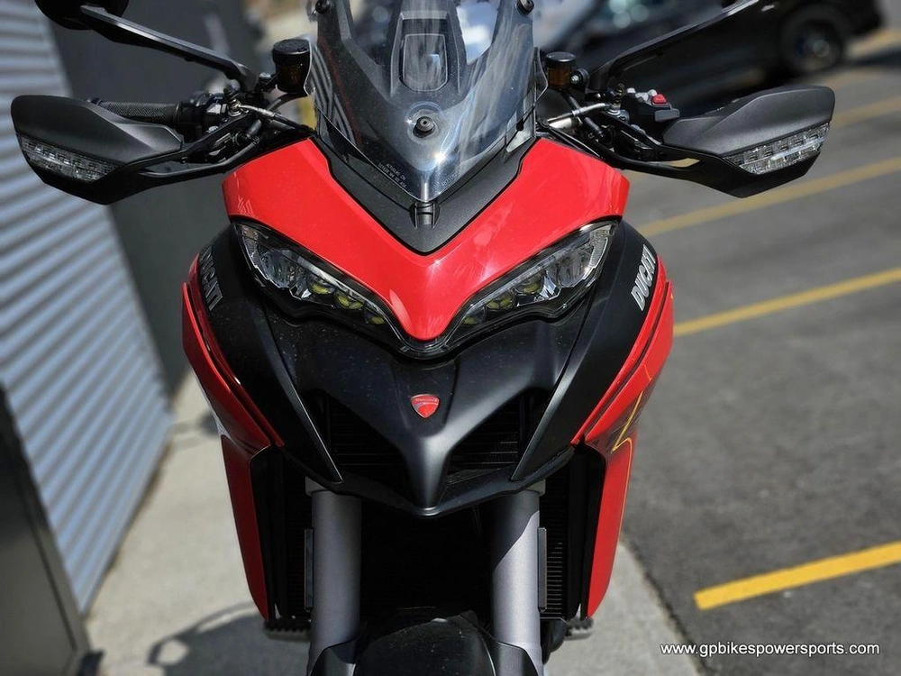 2024 Ducati Multistrada V2 S Red