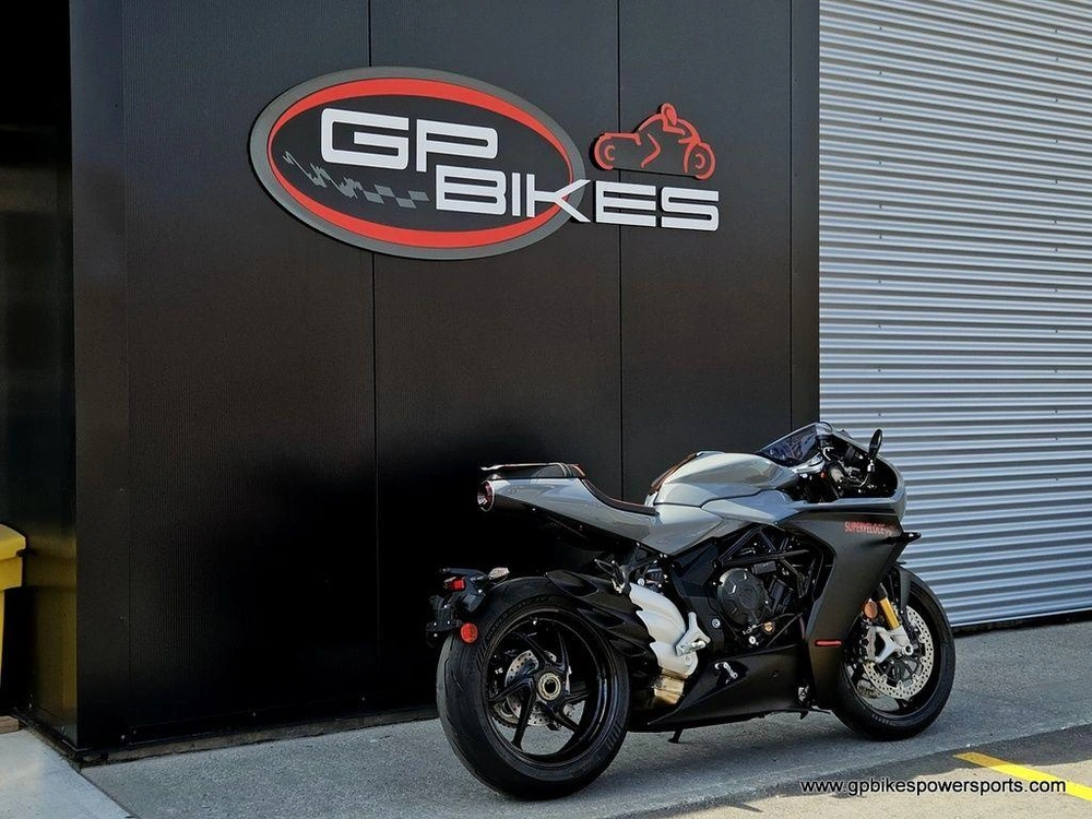 2023 Mv Agusta Superveloce 800
