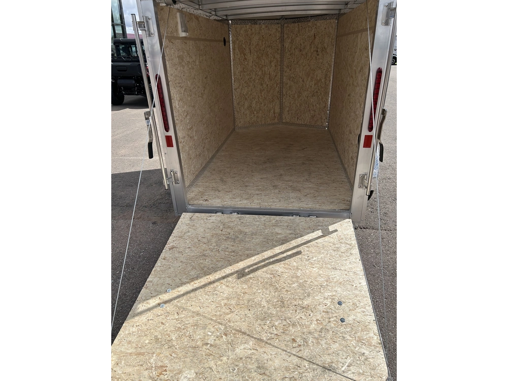 2027 Legend 5x8+1 Thunder Vnose Ramp Door alt