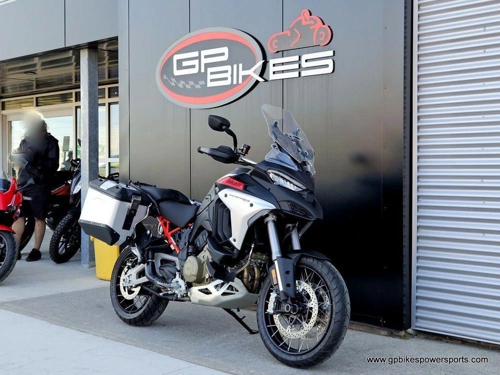 2025 Ducati Multistrada V4 Rally Travel & Radar Spoked Demo