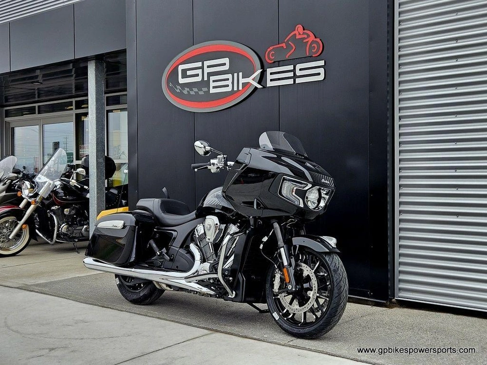 2026 Indian Motorcycle Challenger® Limited Black Metallic