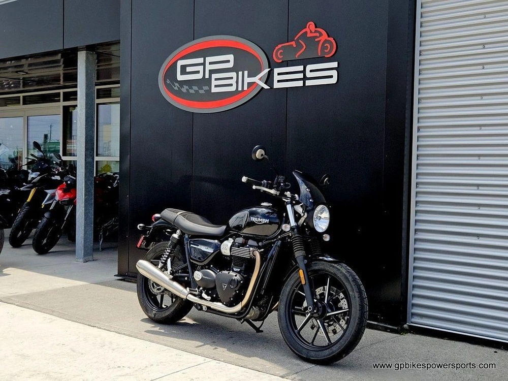 2019 Triumph Street Twin Jet Black
