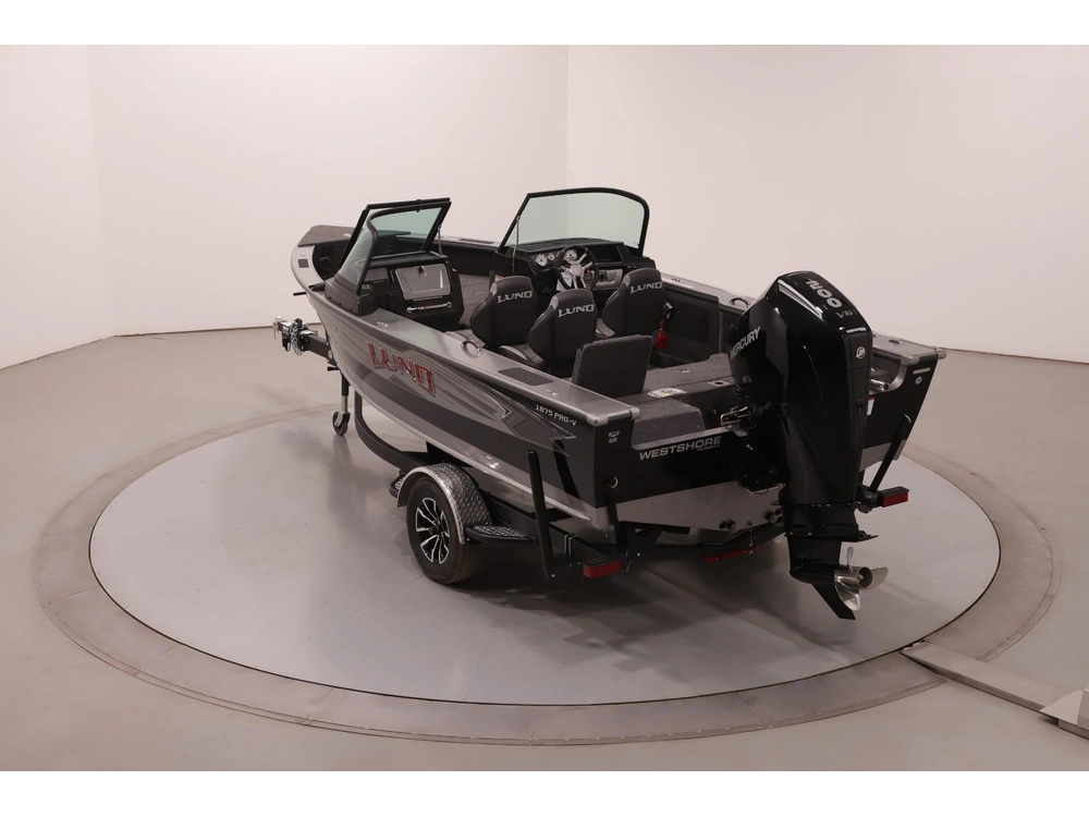 2026 Lund Boat Co 1875 Pro V Sport alt