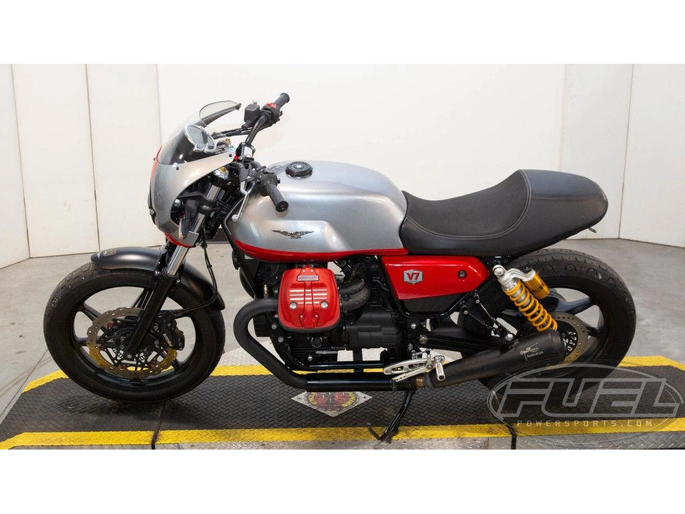 2024 Moto Guzzi V7 Stone Corsa alt