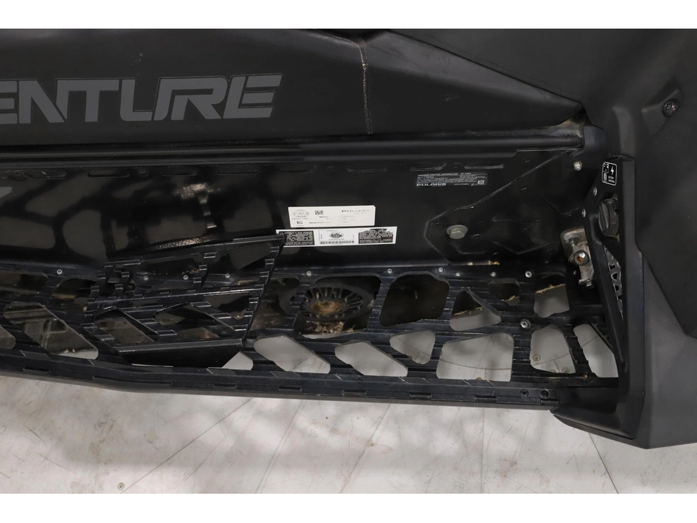 2024 Polaris 650 Indy Adventure 137 alt