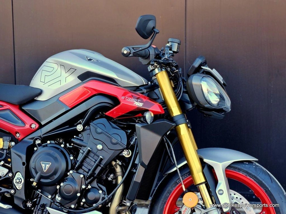 2026 Triumph Street Triple 765 Rx
