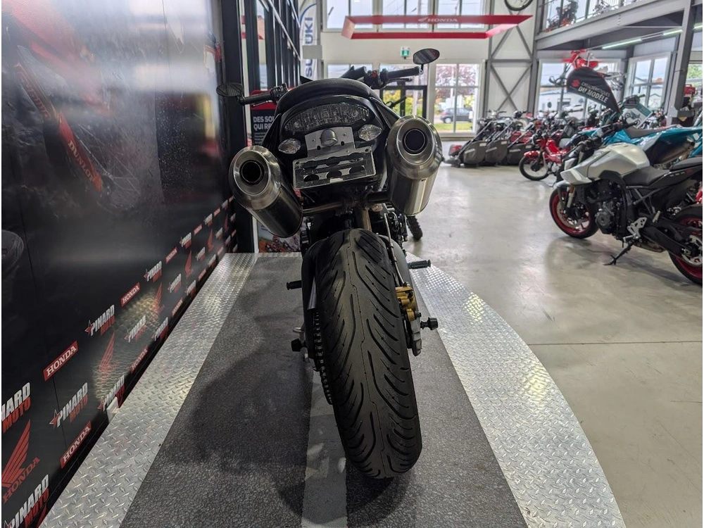 Triumph Street Triple 2012
