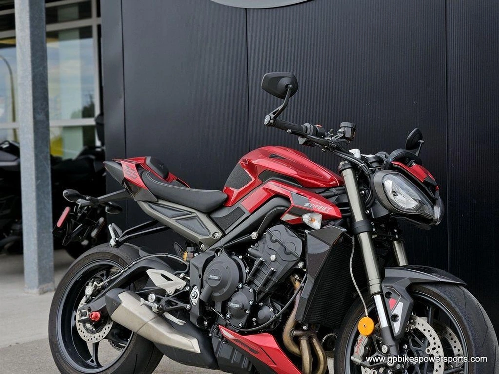2024 Triumph Street Triple 765 Rs Carnival Red