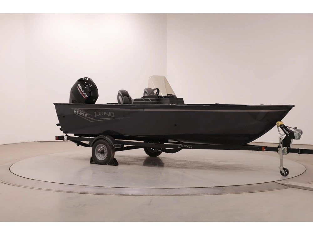 2027 Lund Boat Co 1650 Angler Ss alt
