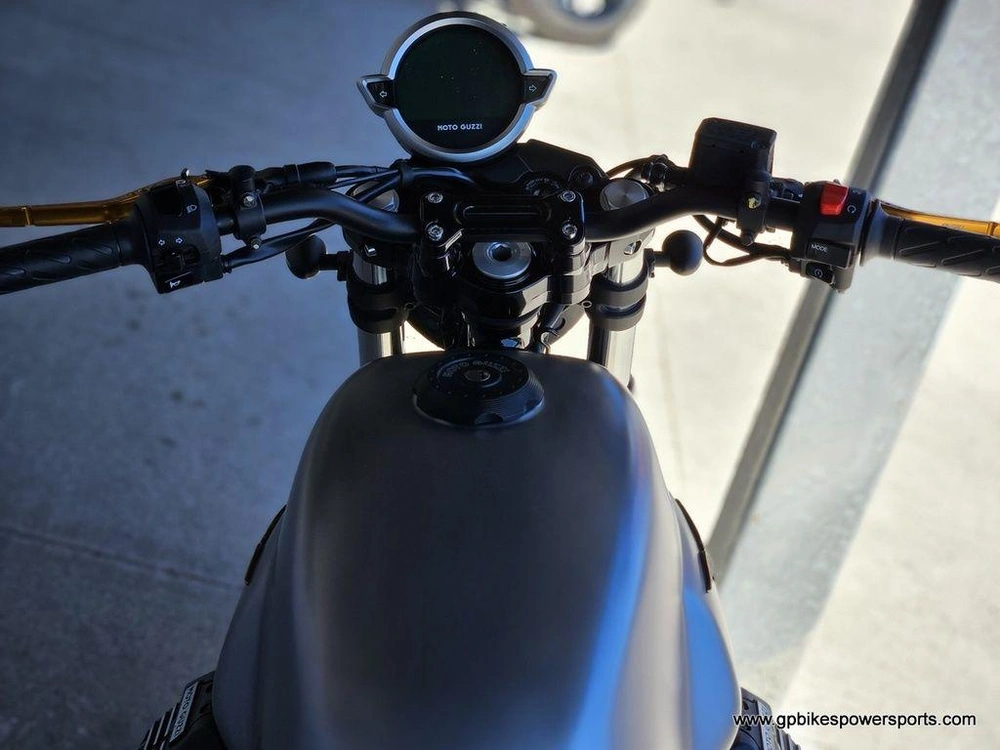 2021 Moto Guzzi V7 Stone Centenario E5
